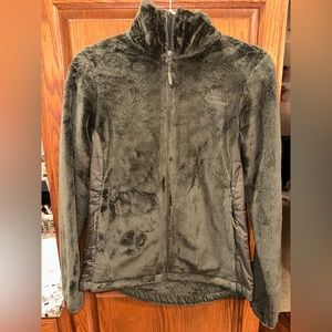 Women’s north face fuzzy zip up coat